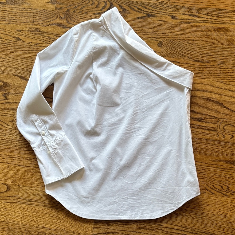 Banana Republic Elegant White Blouse